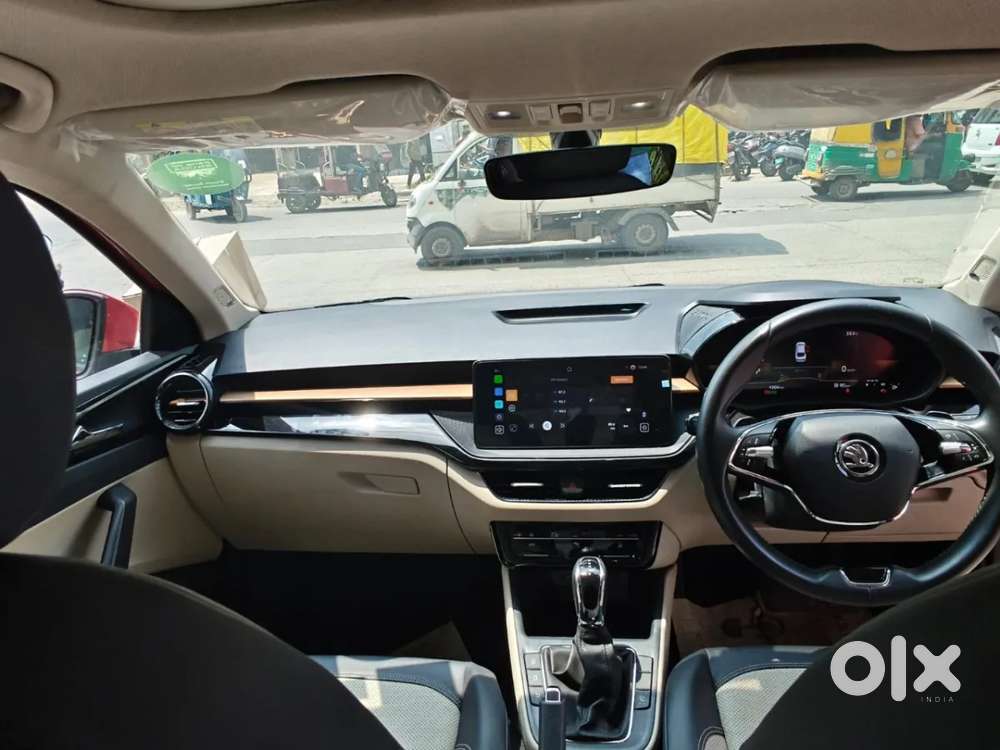 Skoda Slavia, 2025, Petrol
