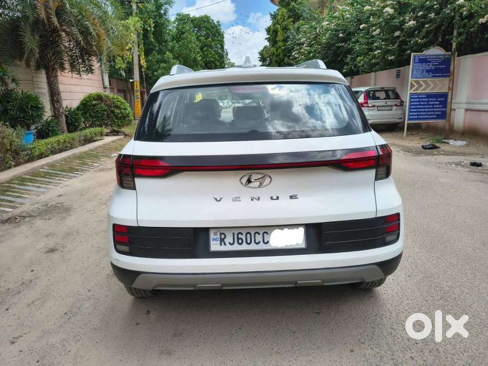 Hyundai Venue S Mt 1.2 Kappa, 2024, Petrol