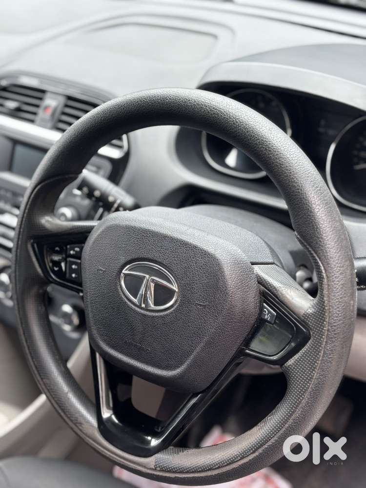 Tata Tiago 1.2 Revotron Xza, 2018, Petrol