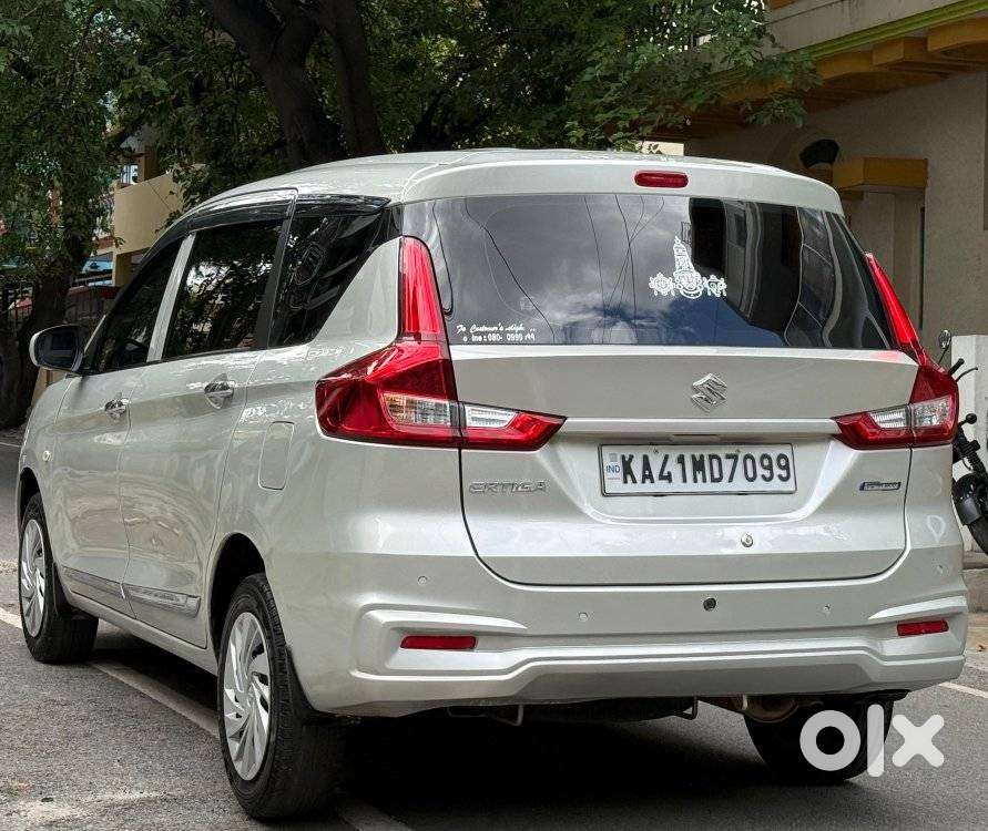 Maruti Suzuki Ertiga Vxi Petrol, 2022, Petrol