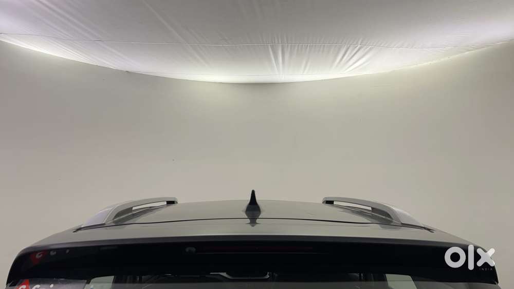 Maruti Suzuki Brezza 1.5 Zxi Smart Hybrid Dual Tone, 2023, Petrol