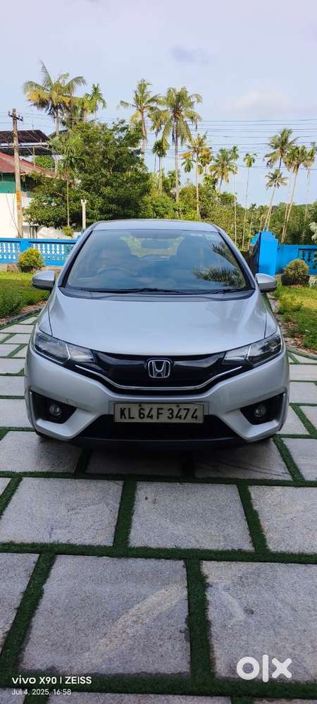 Honda Jazz V Automatic, 2017, Petrol