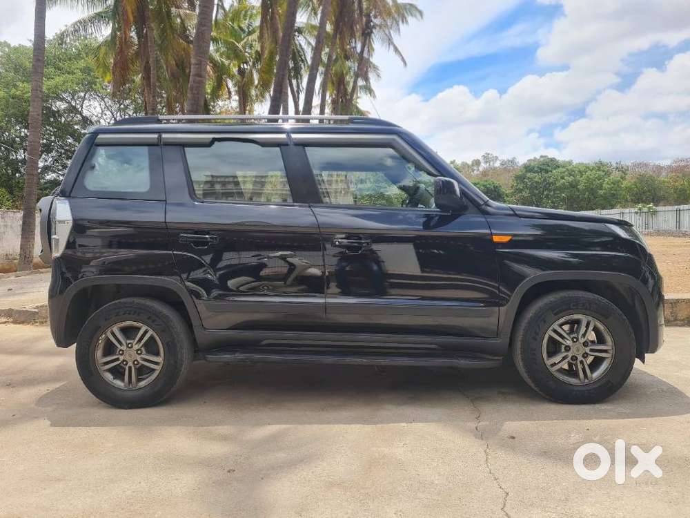 Mahindra Tuv 300 T10, 2019, Diesel