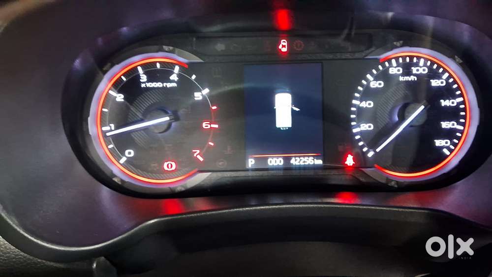 Mahindra Thar 2.0 Lx Hard Top Petrol At 4 Rwd, 2021, Petrol