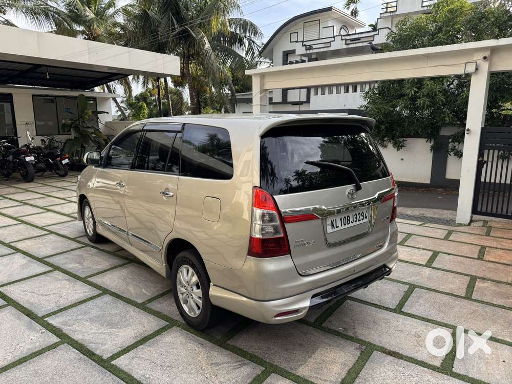 Toyota Innova, 2011, Diesel