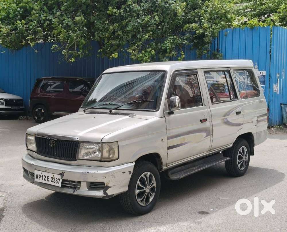 Toyota Qualis Fs B2, 2004, Diesel