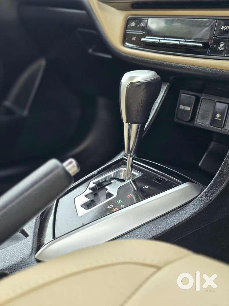 Toyota Corolla Altis Vl At, 2018, Petrol