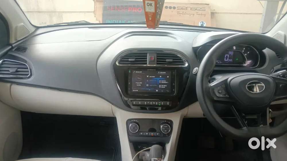 Tata Tiago 1.2 Revotron Xza Plus 2024