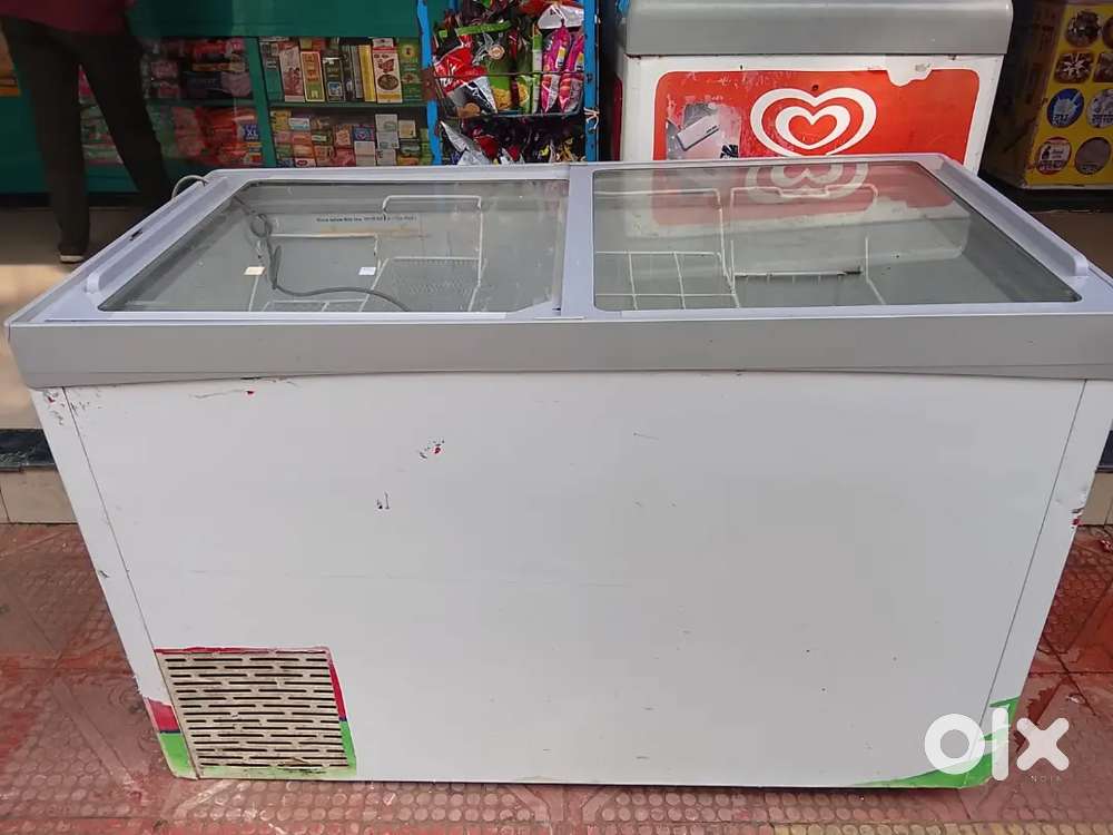 Deep Freezer for Sale – Good Condition  ₹22,000 (Slightly Negotiable)