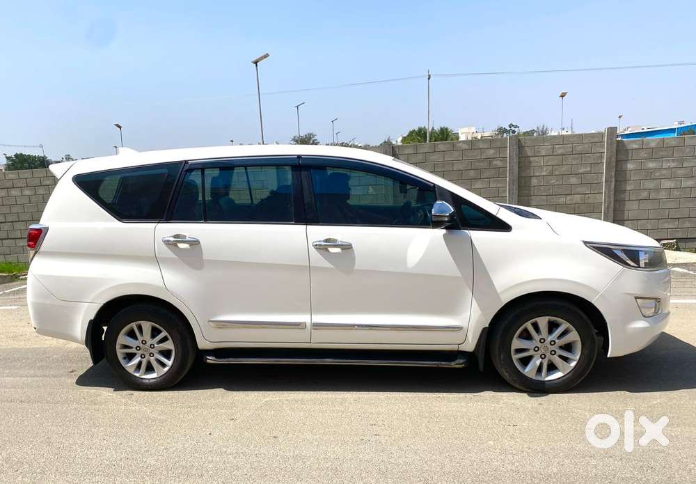 Toyota Innova Crysta [2020-ongoing] 2.4 Gx At 7 Str, 2020, Diesel