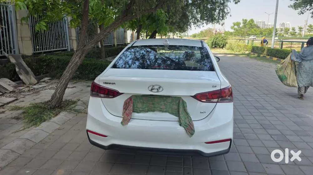 Hyundai Verna Dec 2017 Petrol Well Maintained
