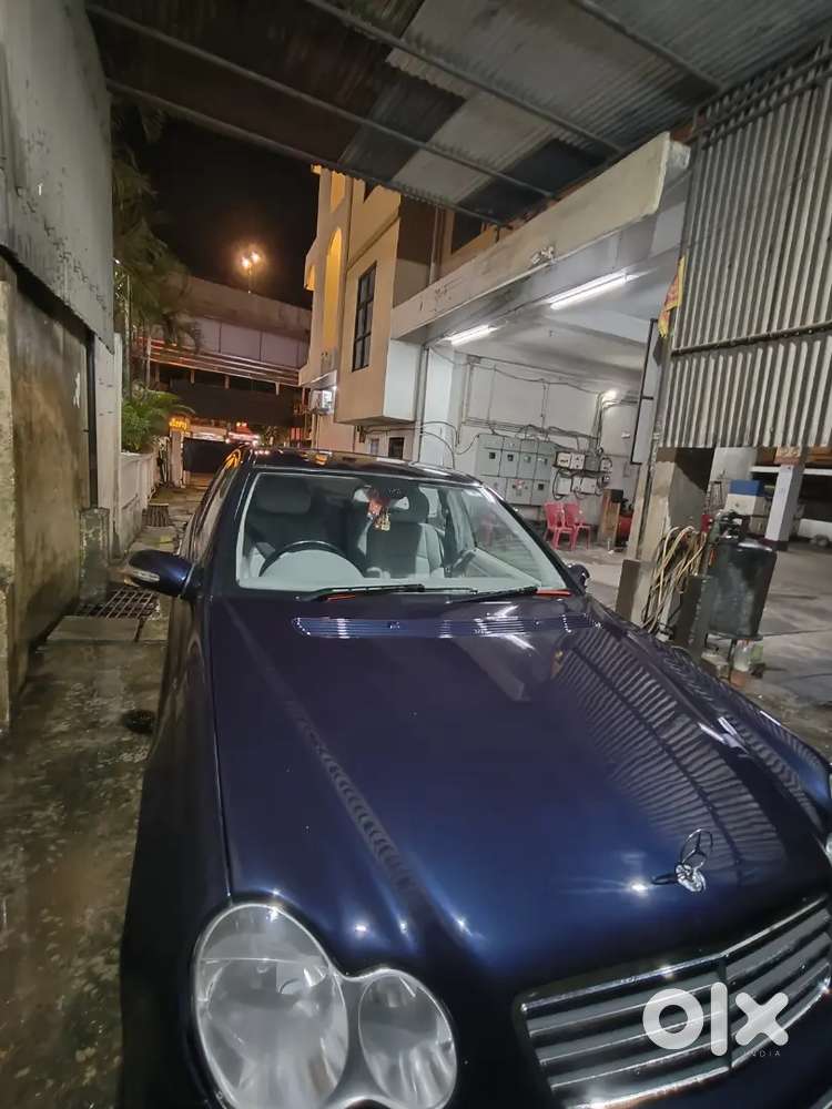 C 200 Mercedes With Sunroof