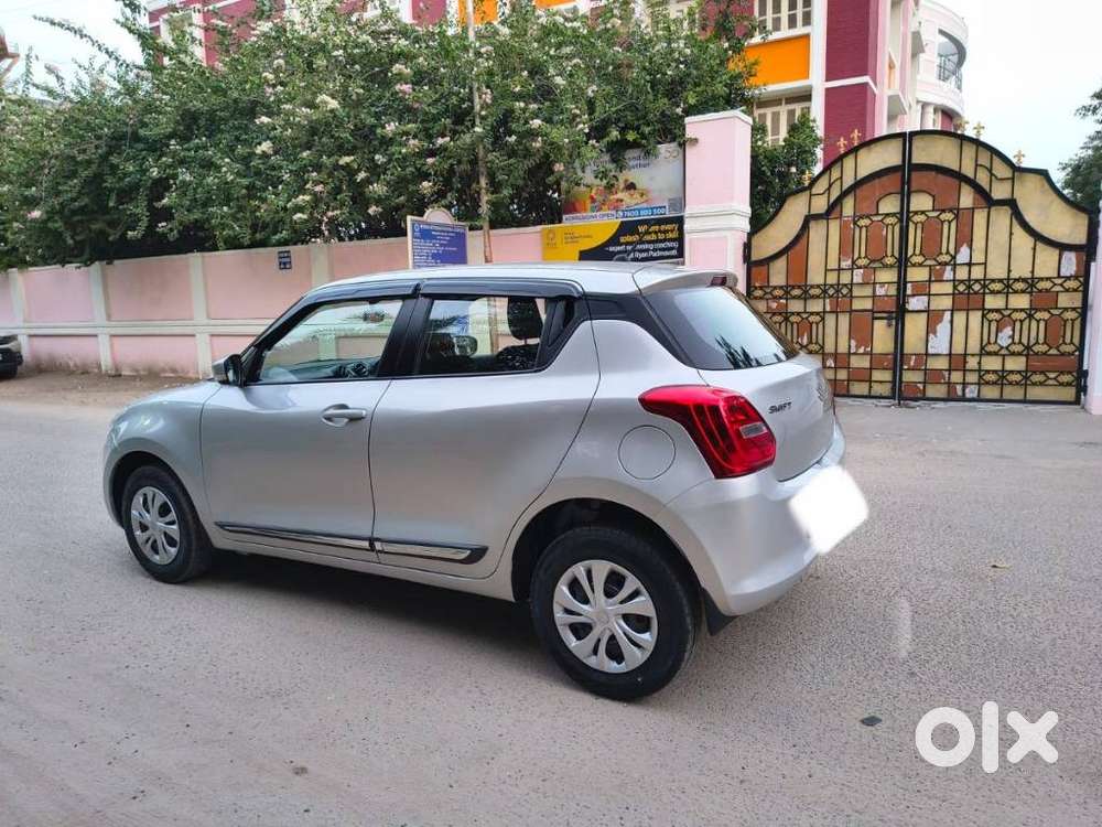 Maruti Suzuki Swift Vxi Abs Bsiv, 2019, Petrol