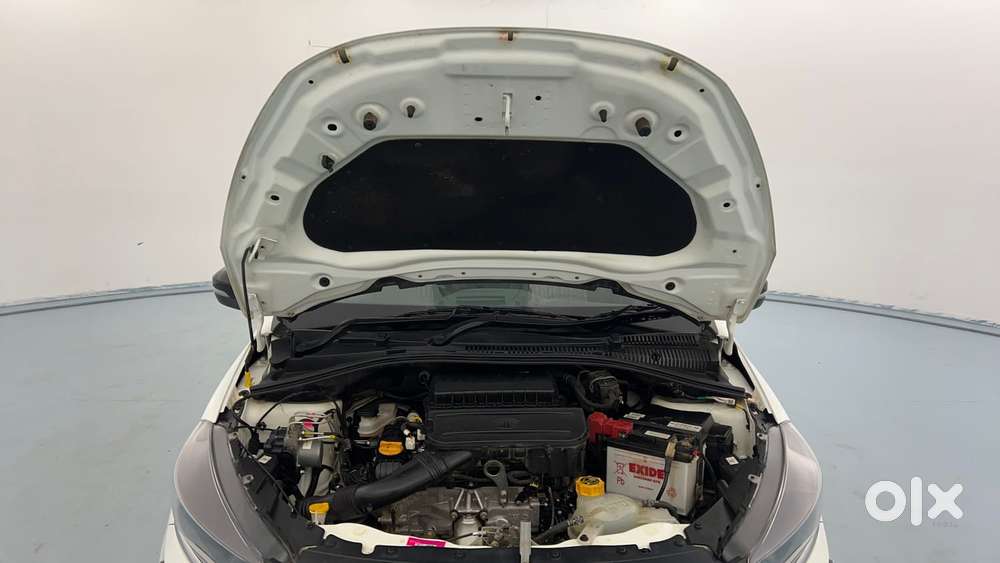 Tata Tiago 1.2 Revotron Xt Option, 2025, Petrol