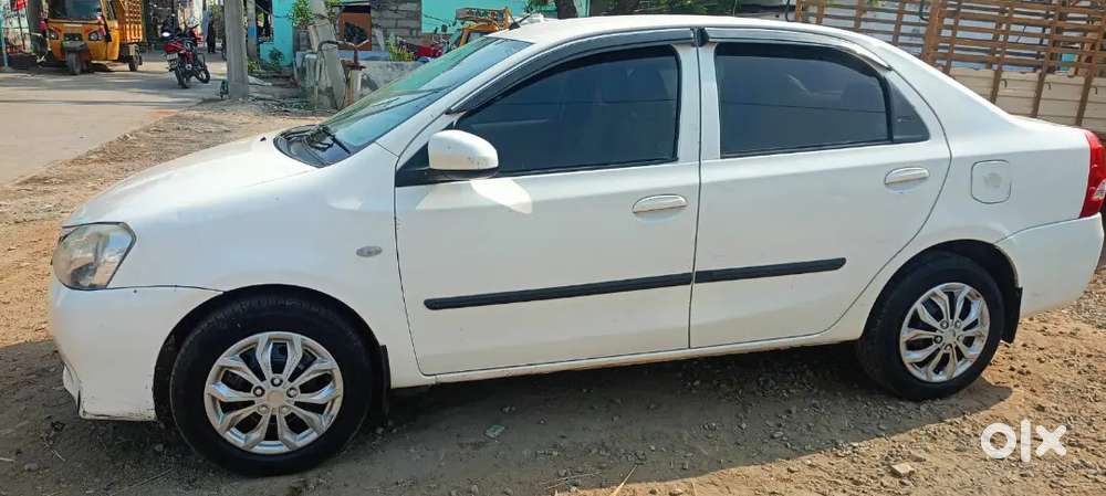 Toyota Etios 2015 Diesel Well Maintained