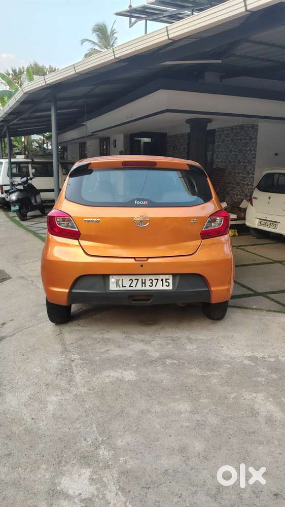 Tata Tiago, 2018, Petrol