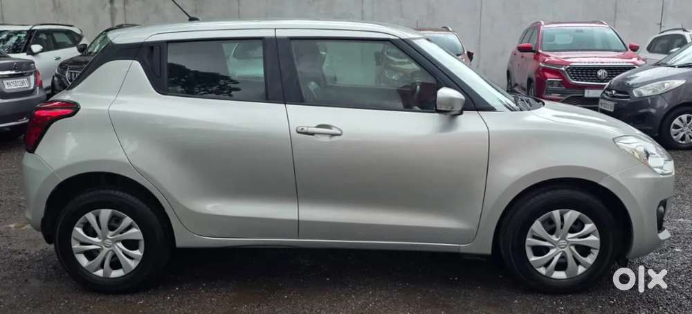 Maruti Suzuki Swift Vxi, 2021, Petrol