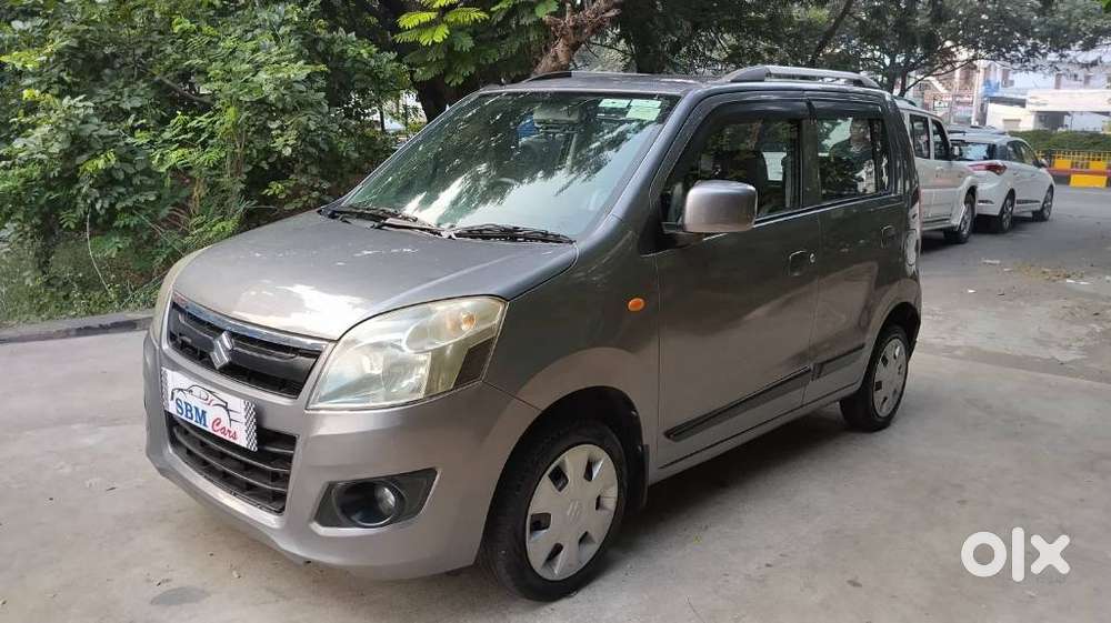 Maruti Suzuki Wagon R Vxi Amt1.2, 2017, Petrol