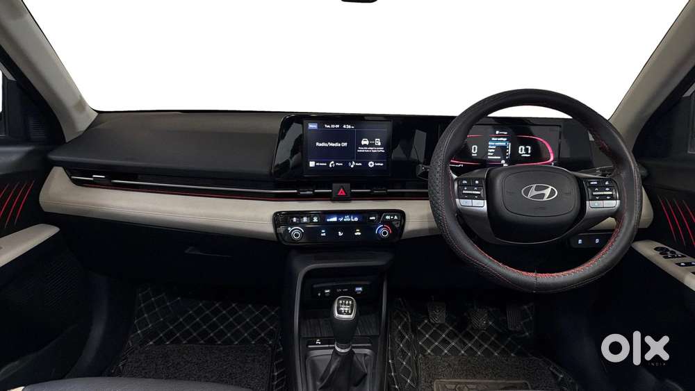 Hyundai Verna 1.5 Sx Turbo Petrol Mt, 2023, Petrol