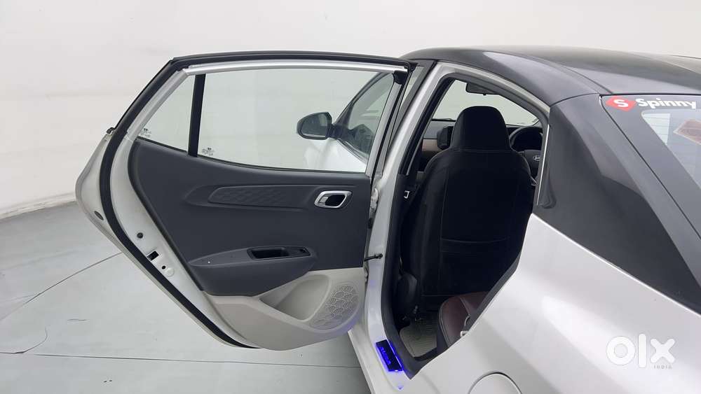 Hyundai Aura 1.2 Sx Cng, 2024, Cng & Hybrids