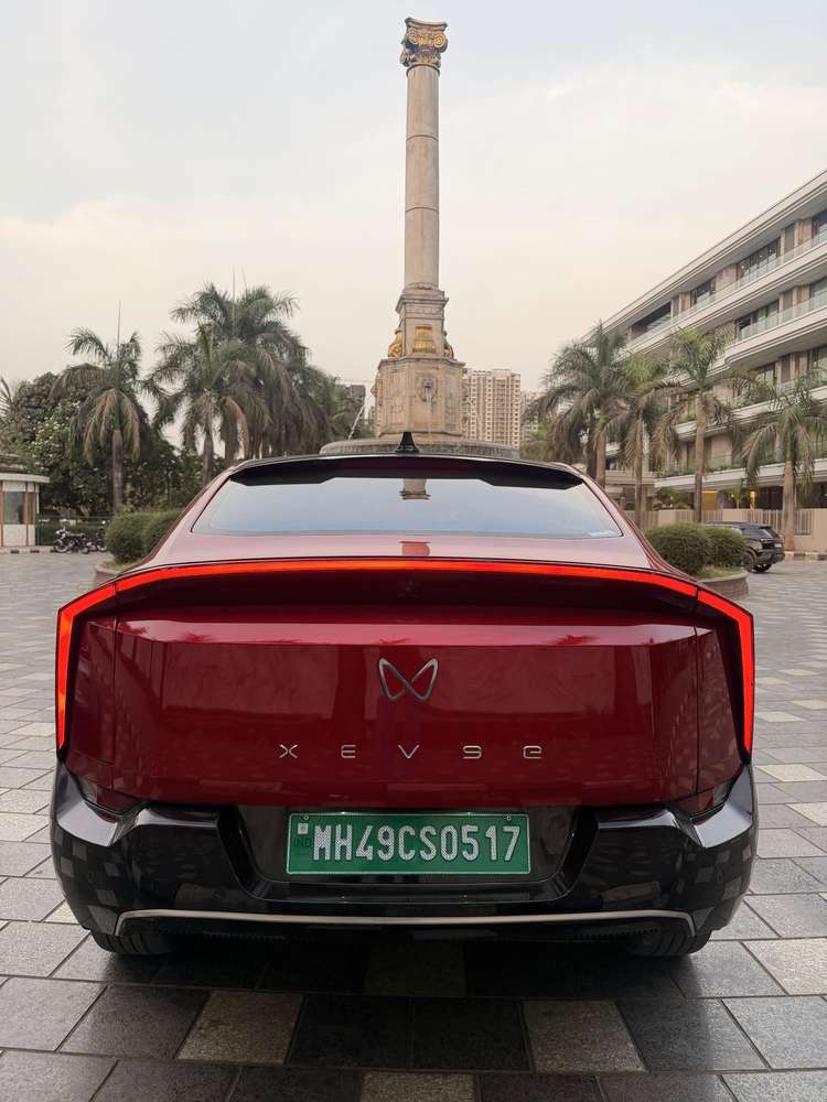 Mahindra Xev 9e Pack Three (top Model), 2025, Electric