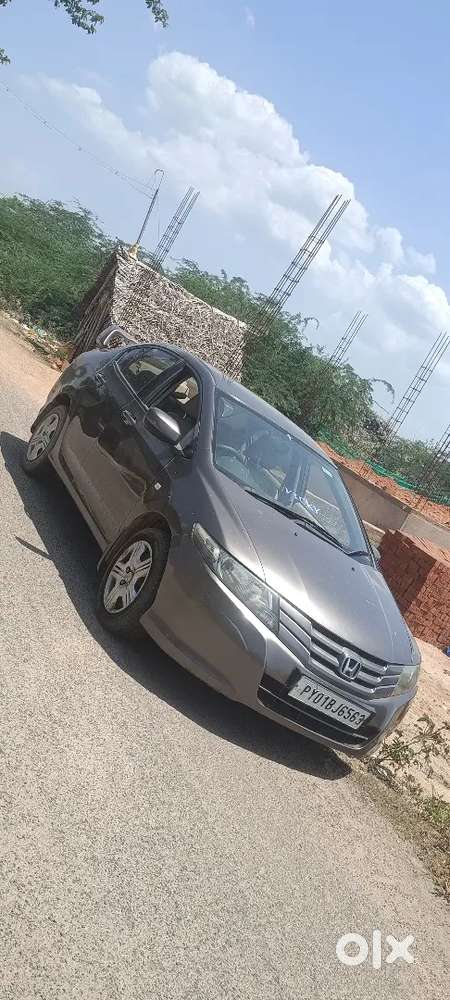 Honda City Petrol 2011 Second-owner Car
