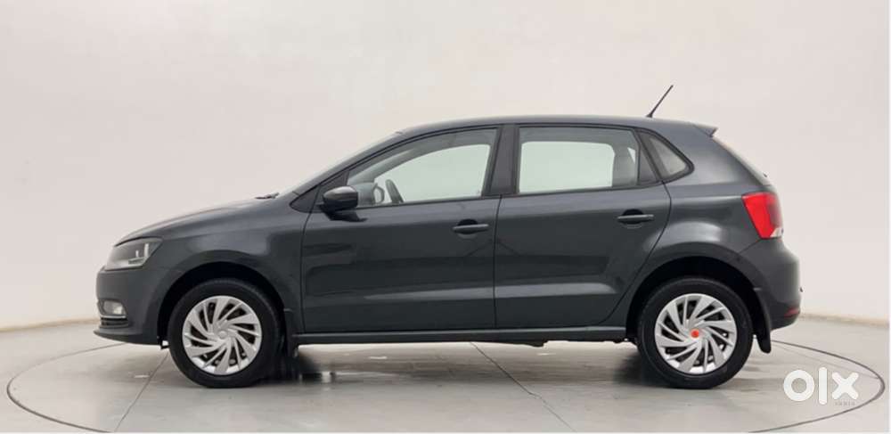 Volkswagen Polo 2017 Comfortline 2.0 Petrol &ndash; ₹4,30,000