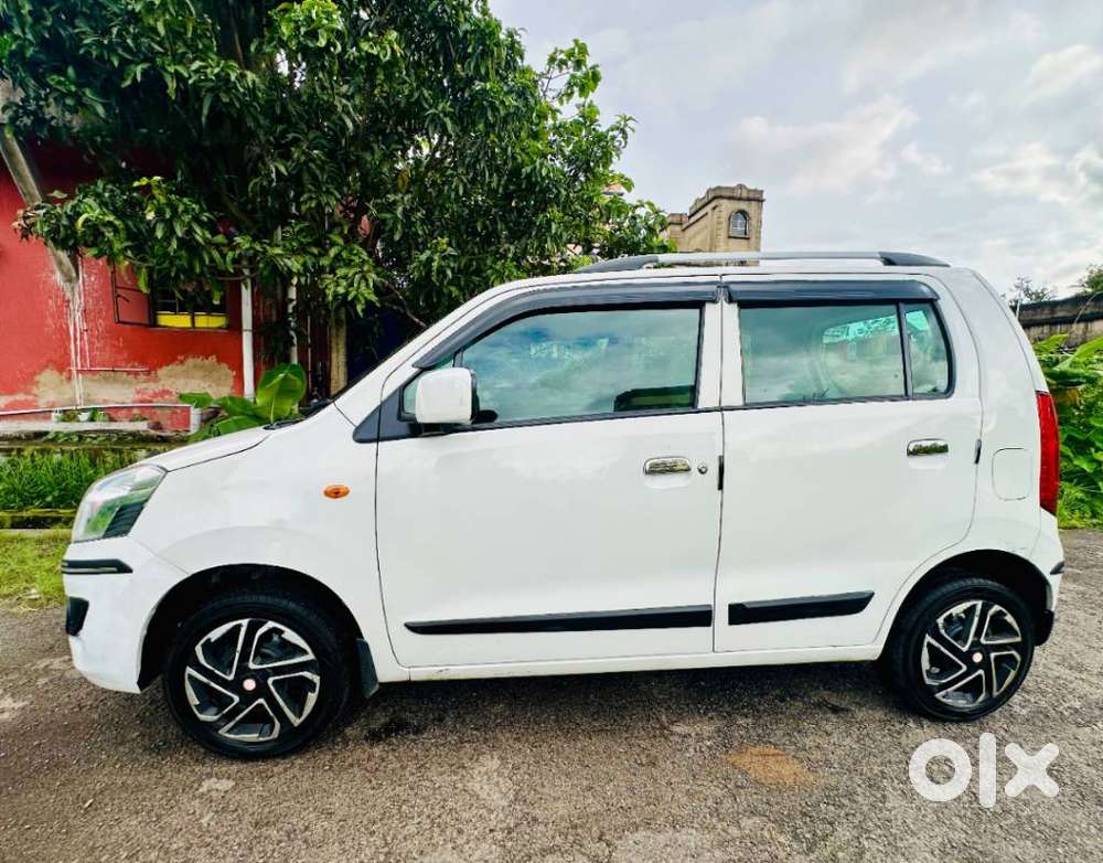 Maruti Suzuki Wagon R Vxi Mt 1.0l, 2015, Petrol