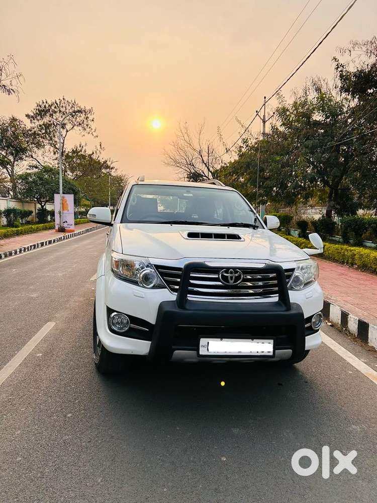 Toyota Fortuner 2015 3.0l 4wd Trt Sportivo Top Model