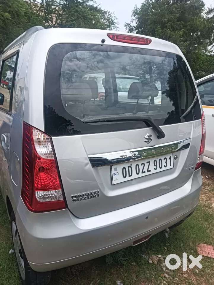 Maruti Suzuki Wagon R 1.0 Vxi, 2016, Petrol