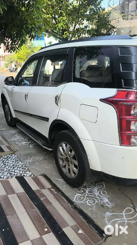 Mahindra Xuv500 2wd 2016
