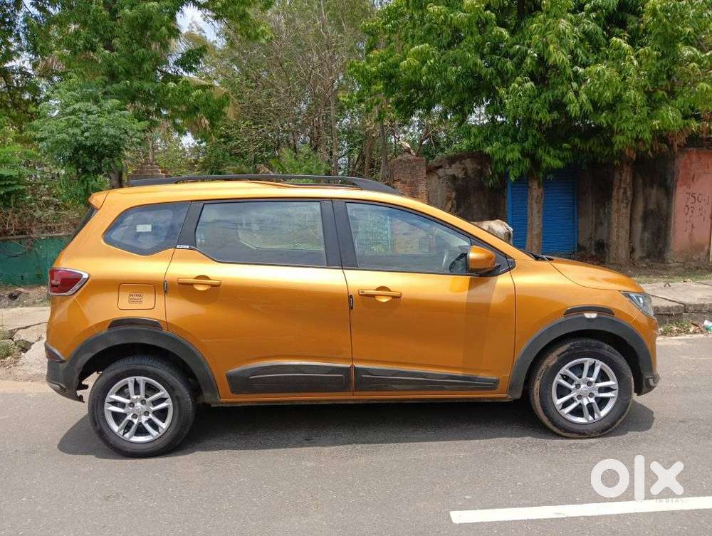 Renault Triber Rxt, 2019, Petrol