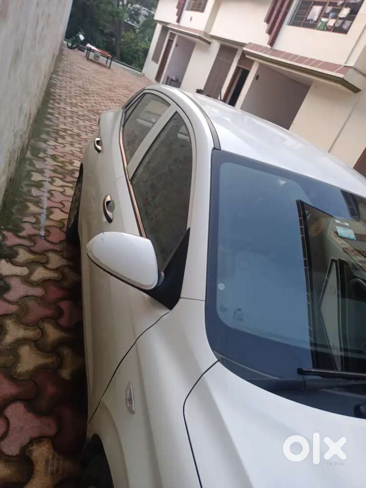Hyundai Aura 2021 Petrol Manual First