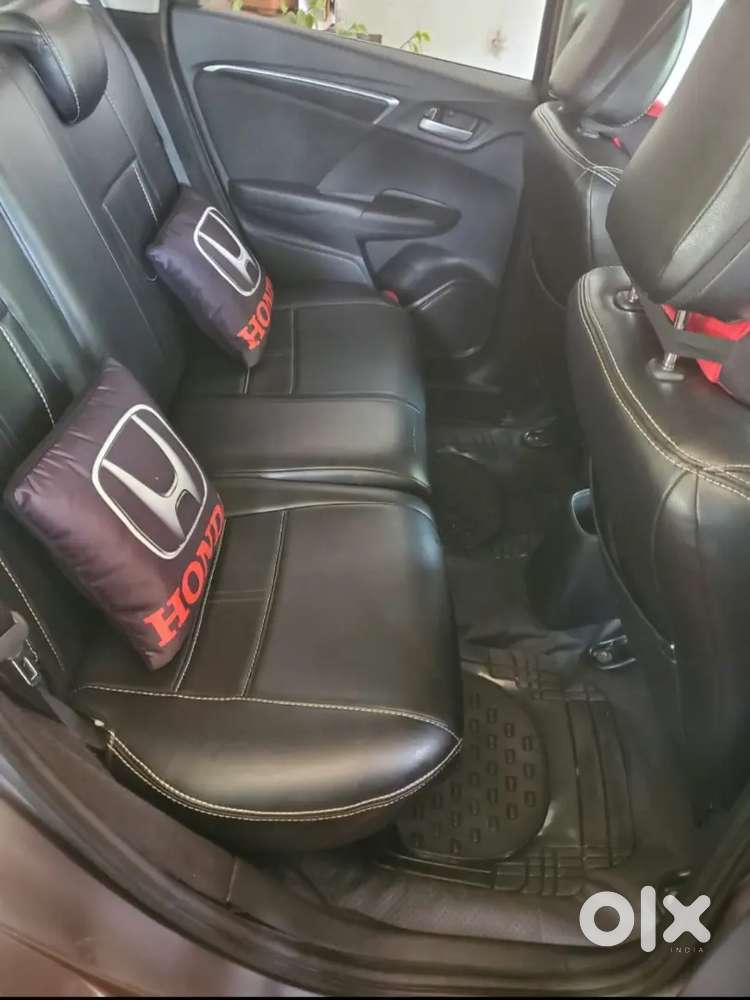 Honda Jazz 2016 Petrol 750000 Km Driven