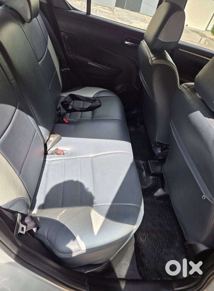 Maruti Suzuki Swift Vxi Optional, 2016, Petrol