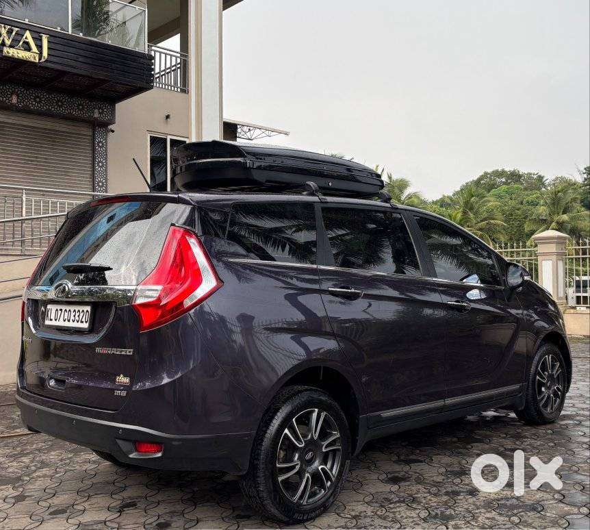 Mahindra Marazzo M8, 2018, Diesel