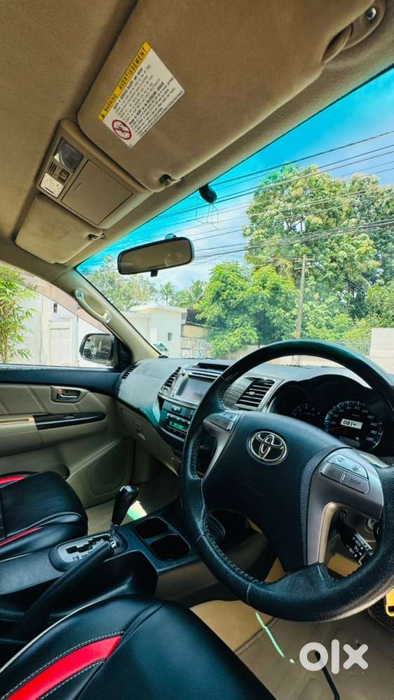 2015 Toyota Fortuner 2*4 Automatic 45000 Km Only