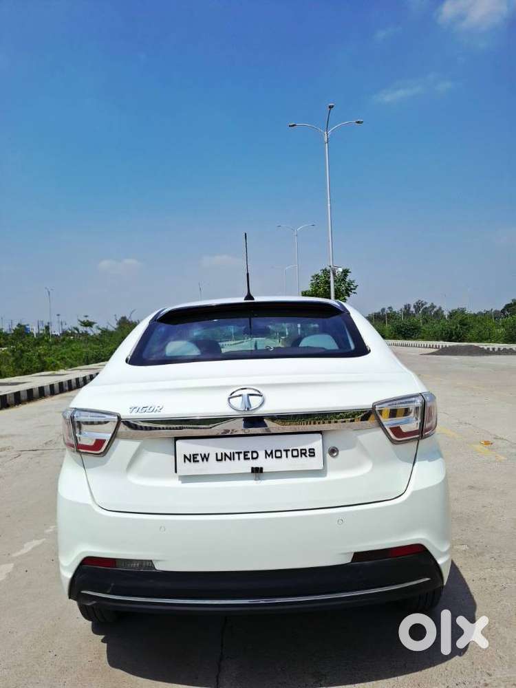 Tata Tigor 1.2 Revotron Xm Cng, 2023, Cng & Hybrids