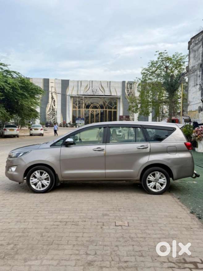 Toyota Innova Crysta [2020-ongoing] 2.4 Zx 7 Str, 2021, Diesel