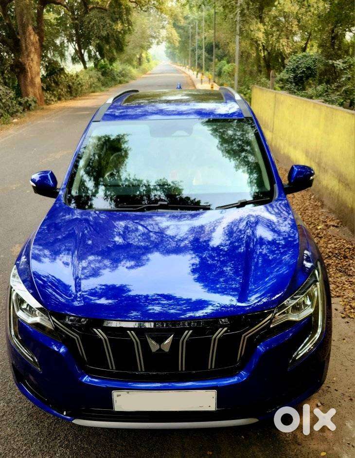 Mahindra Xuv700 2.2 Ax 7 Diesel At Luxury Pack Str Awd, 2022, Diesel