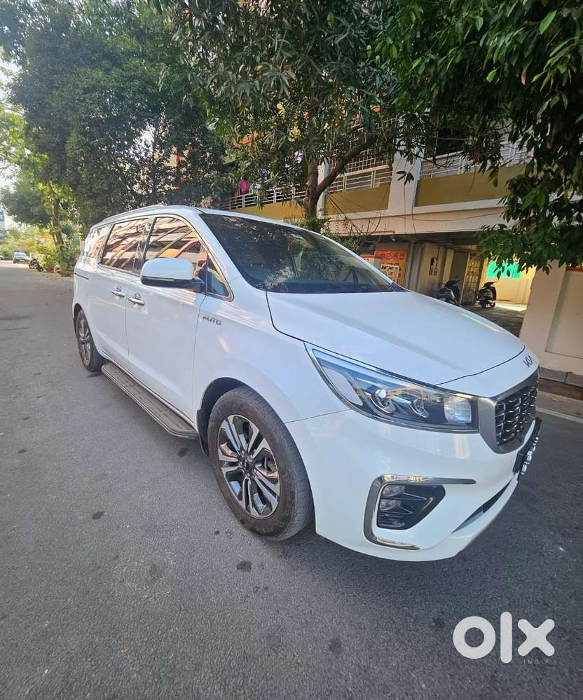 Kia Carnival Limousine Plus 7 Str, 2022, Diesel