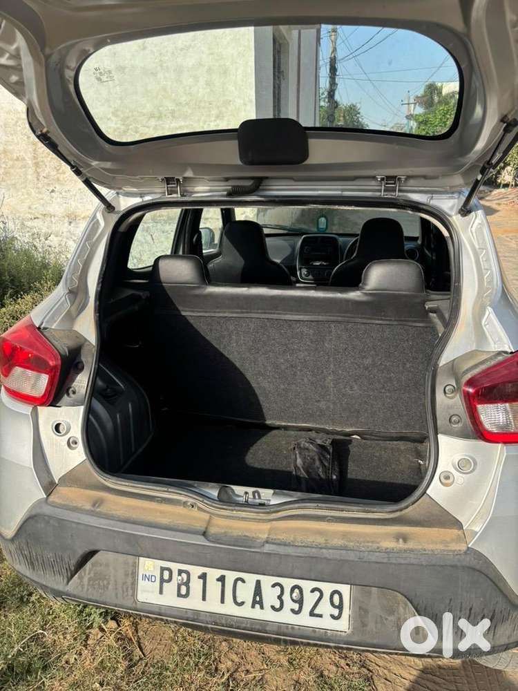 Renault Petrol Car 2016