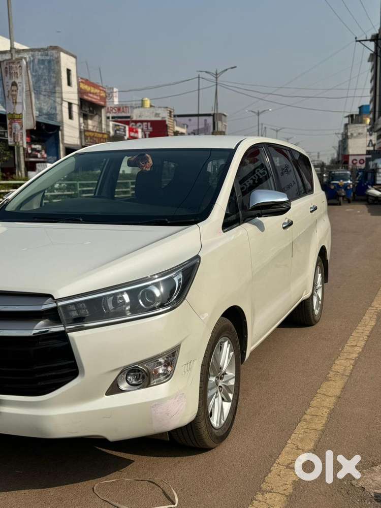 Toyota Innova Crysta 2.8z Automatic, 2018, Diesel