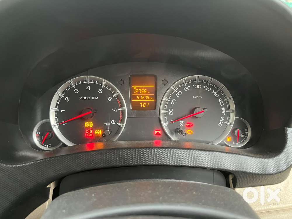 Maruti Suzuki Swift Dzire Vxi Regal Limited Edition Mt, 2016, Petrol