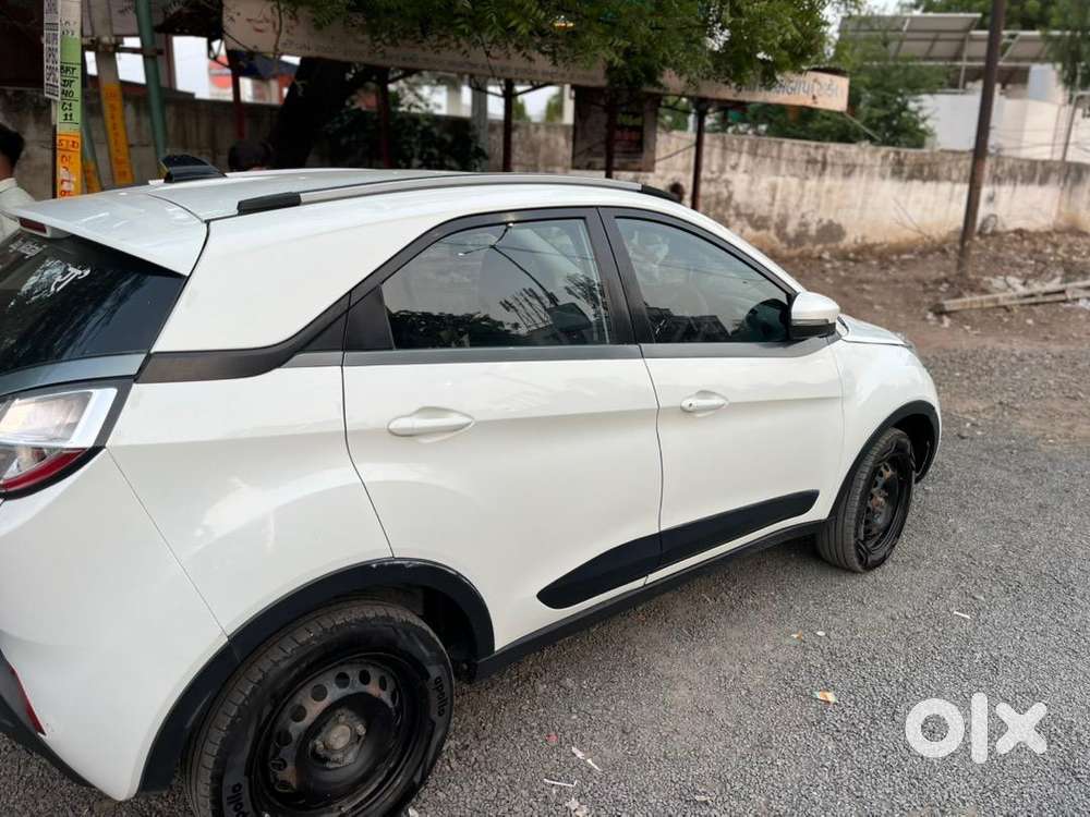 Tata Car Hybrid 2018