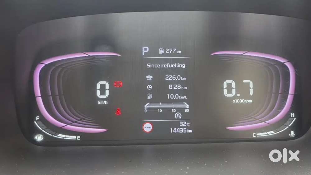 Kia Carens 2024 Petrol 14000 Km Driven