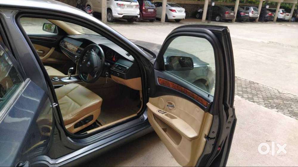 Superb Model With 10km/l Avg, Great Pick Up, Well Maintained