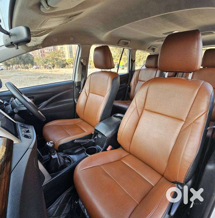 Toyota Innova Crysta 2.4 G Mt, 2019, Diesel