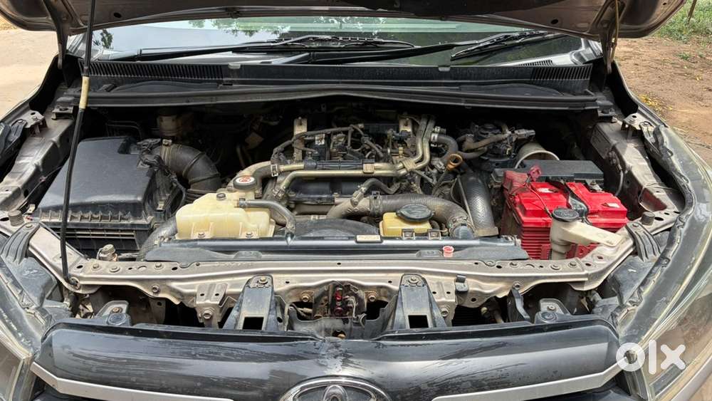 Toyota Innova Crysta 2018