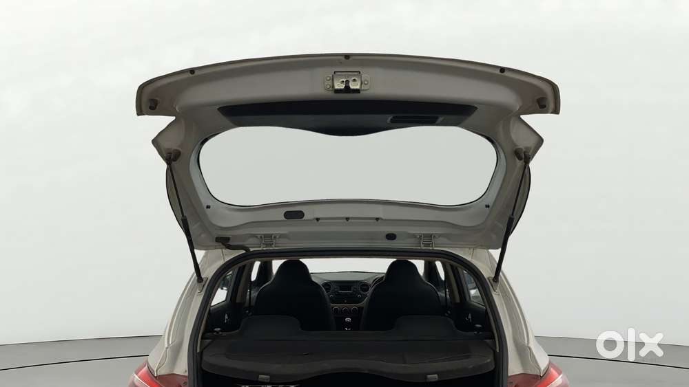 Hyundai Grand I10 Sportz 1.2 Kappa Vtvt, 2016, Petrol